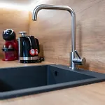 Modern 1-bedroom