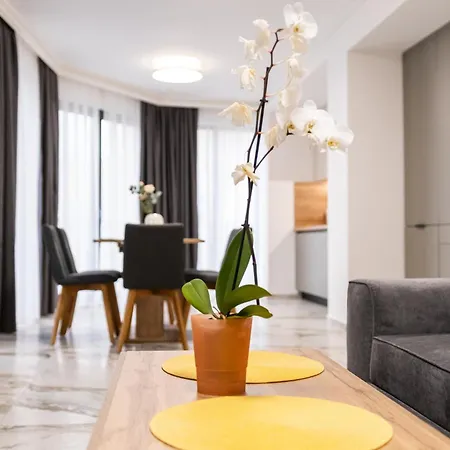 Modern 1-bedroom بلوفديف