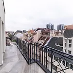 아파트 Modern 1-bedroom 플로브디프