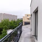 아파트 Modern 1-bedroom *