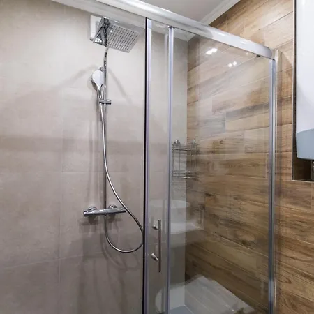 Modern 1-bedroom Apartamento Plovdiv