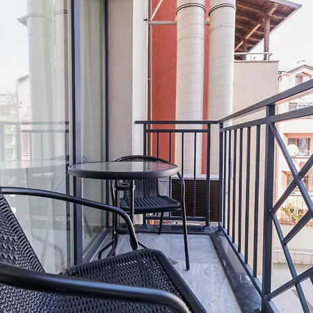 Modern 1-bedroom Apartamento *